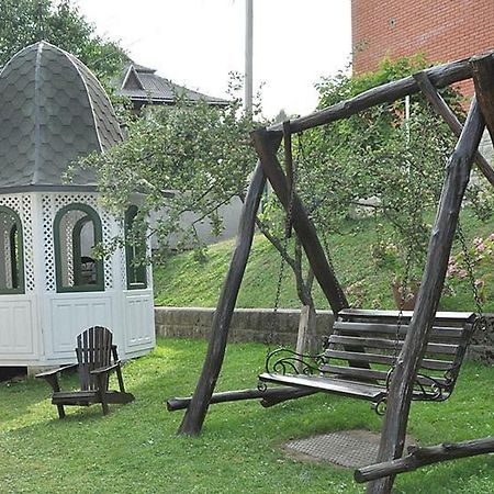 Садиба У Крайлюків Yaremche Ngoại thất bức ảnh