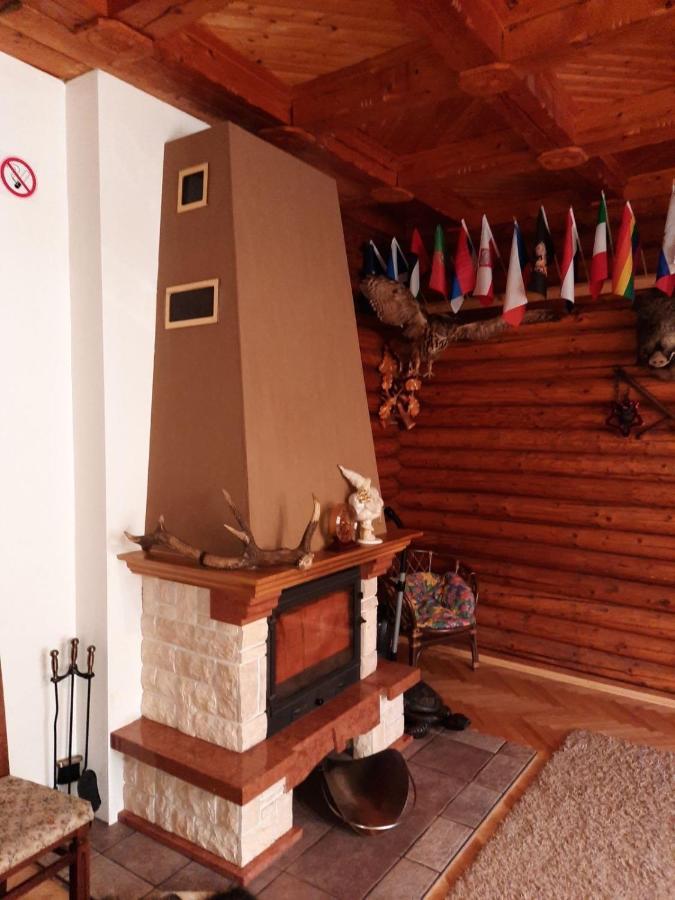 Садиба У Крайлюків Yaremche Ngoại thất bức ảnh