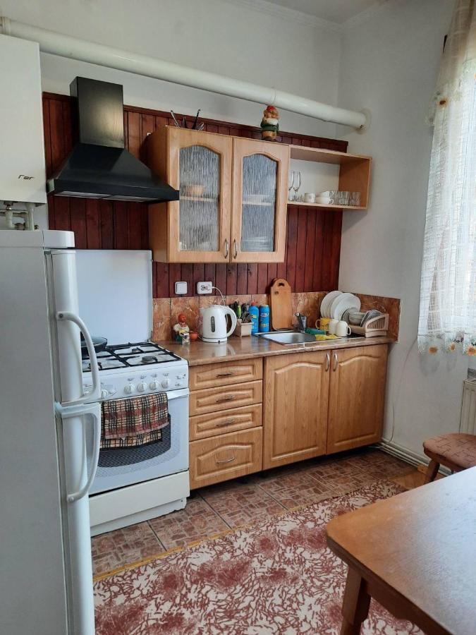 Садиба У Крайлюків Yaremche Ngoại thất bức ảnh