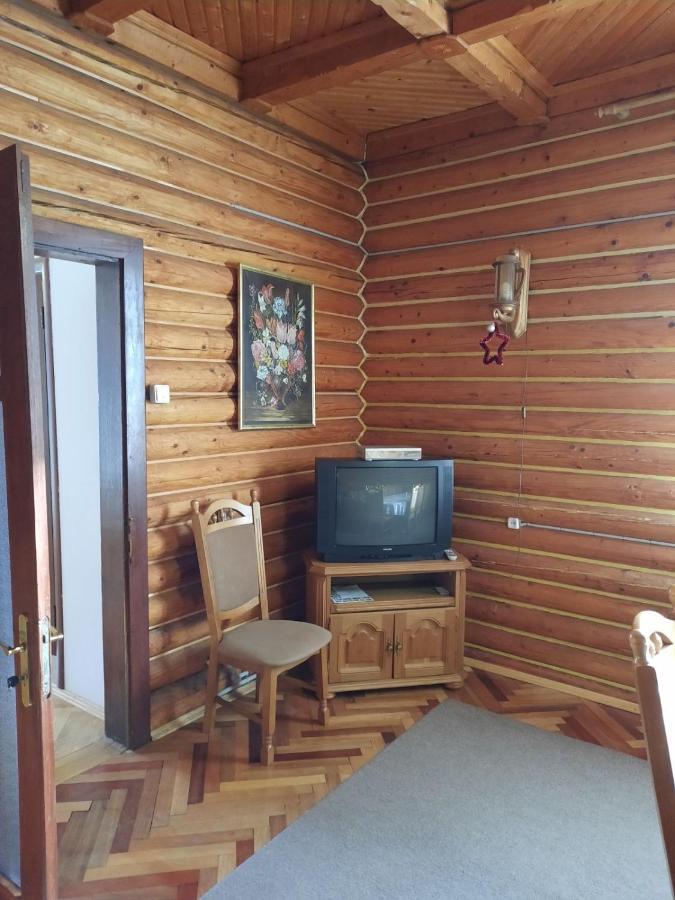 Садиба У Крайлюків Yaremche Ngoại thất bức ảnh
