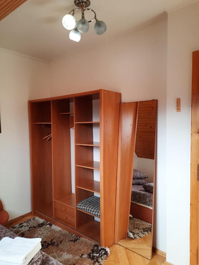 Садиба У Крайлюків Yaremche Ngoại thất bức ảnh